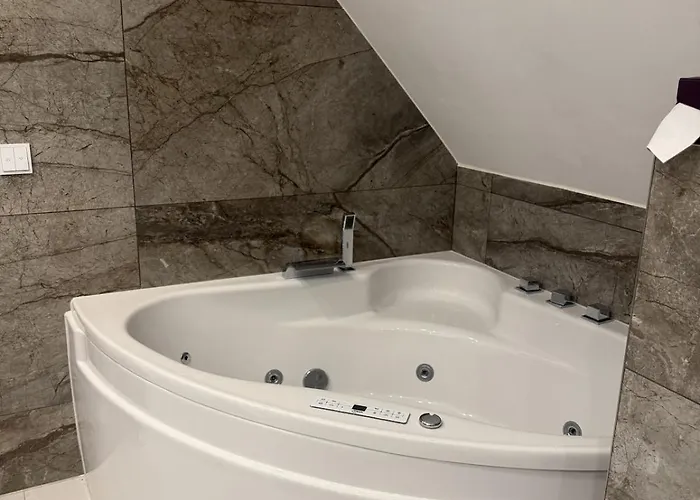 Im Zentrum Juelich, Edel & Modern Deluxe Villa Jülich